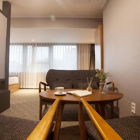 Gnb Hotel Пусан Стая снимка